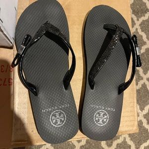 Tori Burch size 6 flip-flops